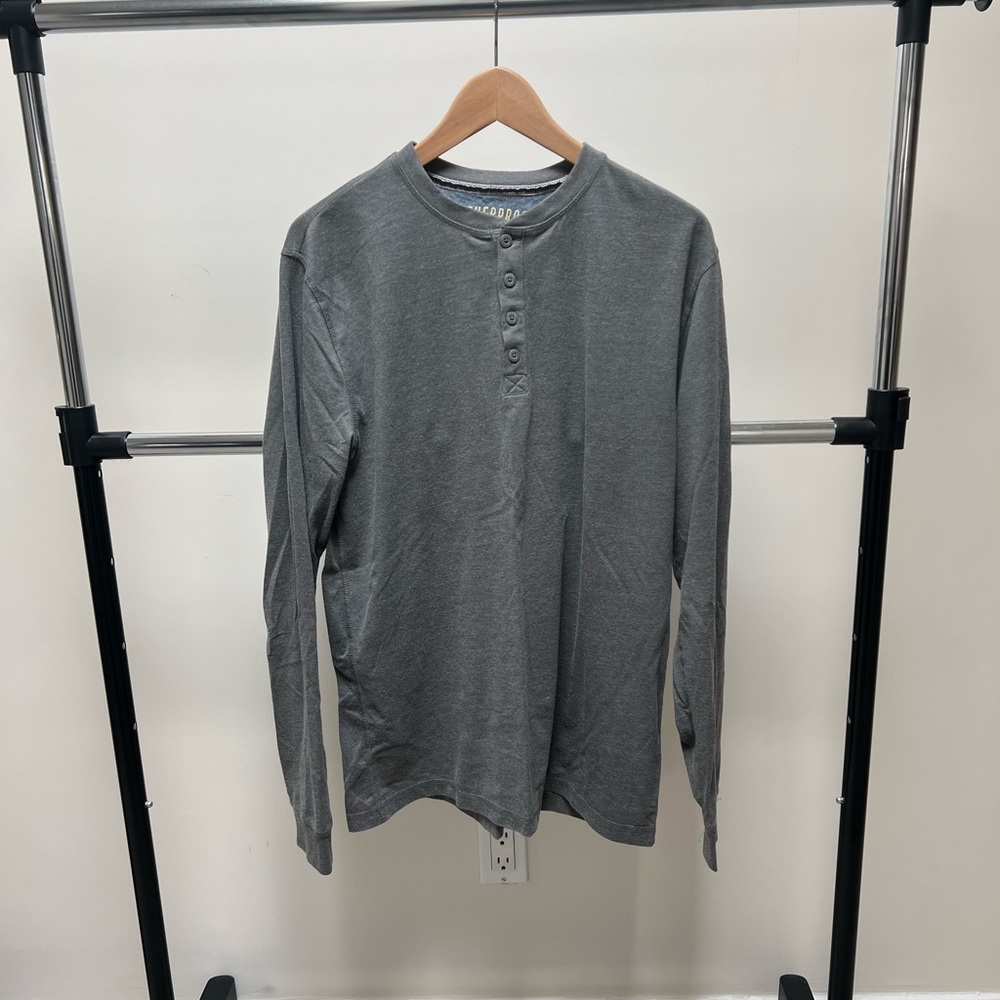 Grey longsleeve Henley